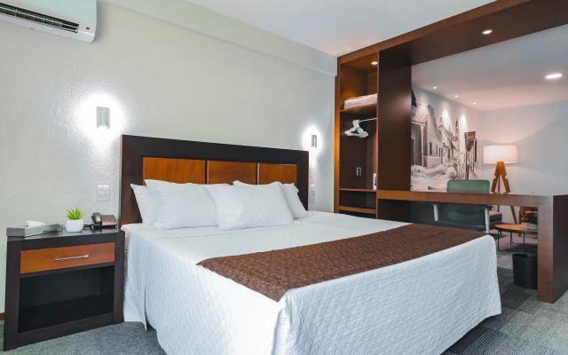 Hotel Cortez