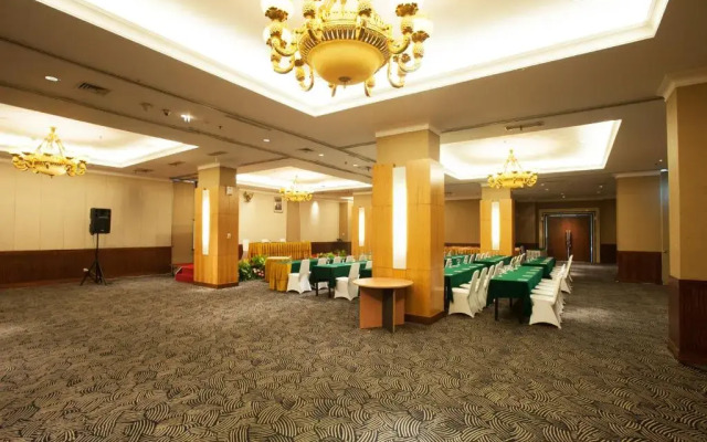 ZEN Rooms Bandengan Selatan