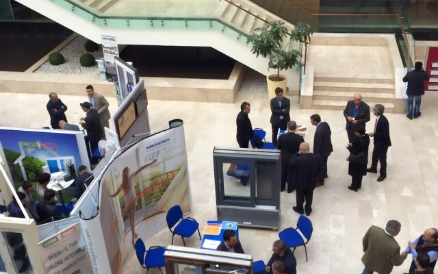 Golden Tulip Plaza Caserta