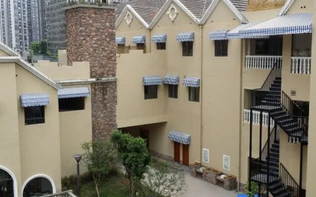 Folunsi Garden Hotel