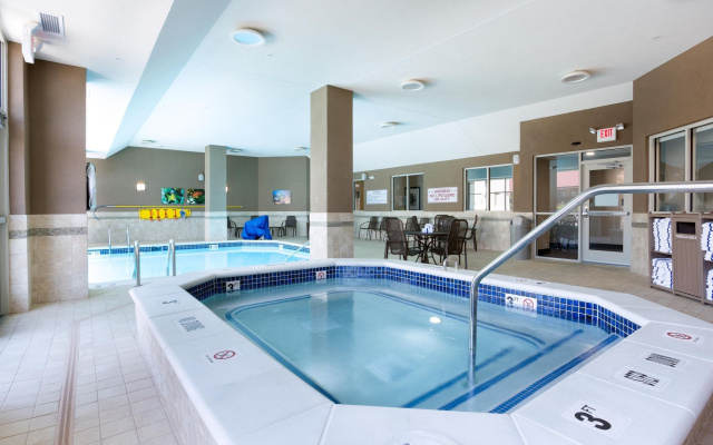Drury Inn & Suites Grand Rapids