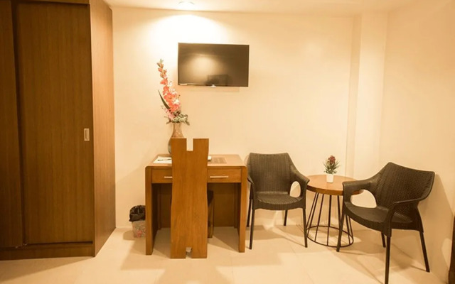 Rizmy Hotel