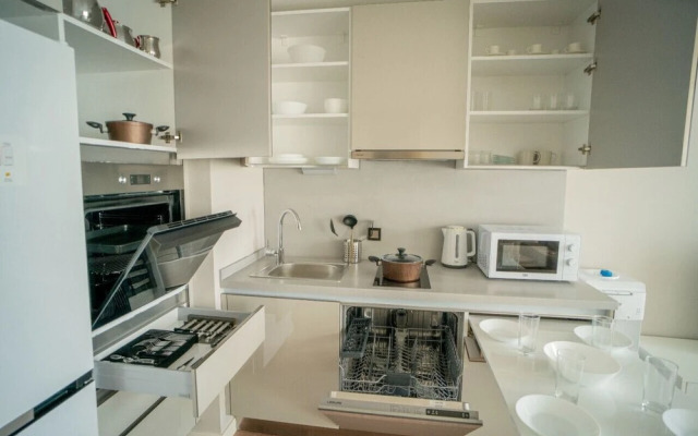 Modern Stylish Apartment - Near Mall of Istanbul