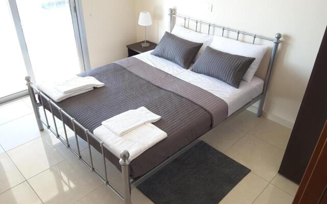 Lighthouse by the Sea Lovely 2Bdr Apartment