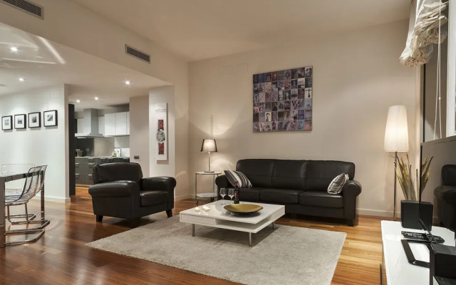 Uma Suites Luxury Downtown