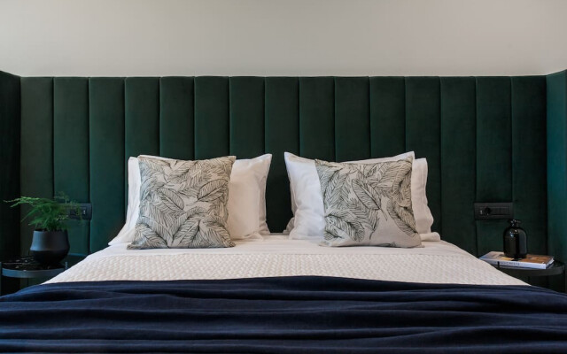 Executive  Luxury Suite Athens Riviera by The Olon
