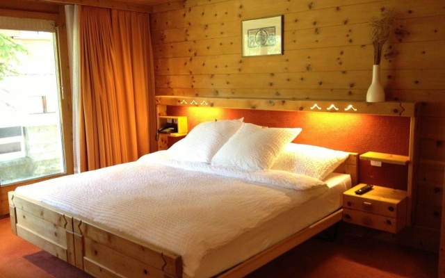 Hotel SPA La Collina – Guest Rooms – Saas-Fee