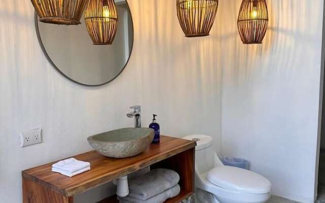 Curiol Boutique Hotel & Lounge