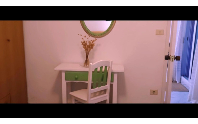 Apartamentos luminosos mirando al mar