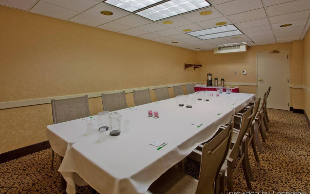 DoubleTree by Hilton Helena Downtown