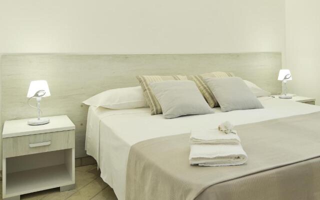 VILLA DEL COLLE CON PISCINA PRIVATA Ispica