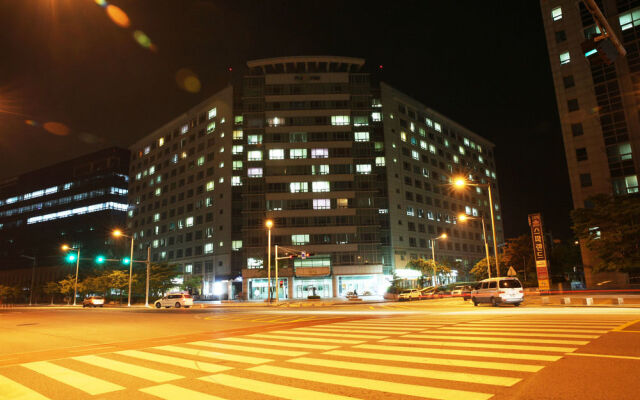 Numberone Residence