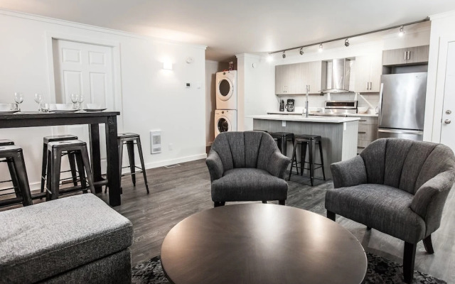 Novlan Suite by Revelstoke Vacations