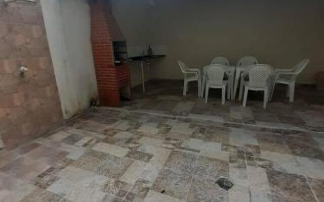 Casa a 80m da Praia das Toninhas