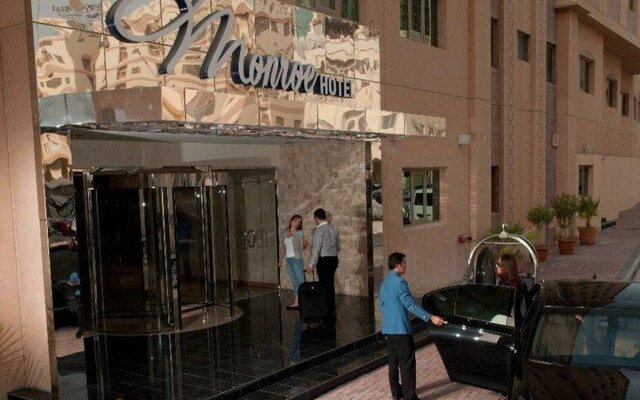 Monroe Hotel & Suites