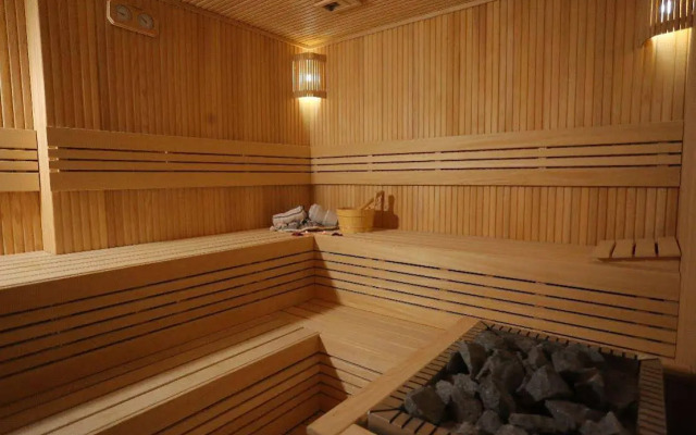 Four Seven Hotel