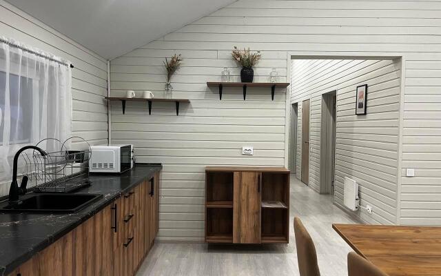 House Point 400 Kedrovyi