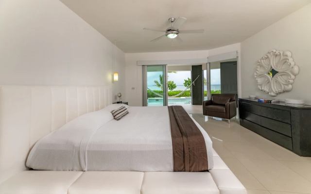 MareAzul Family Beach Condohotel
