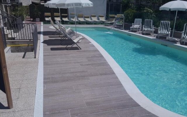 Hotel Orly
