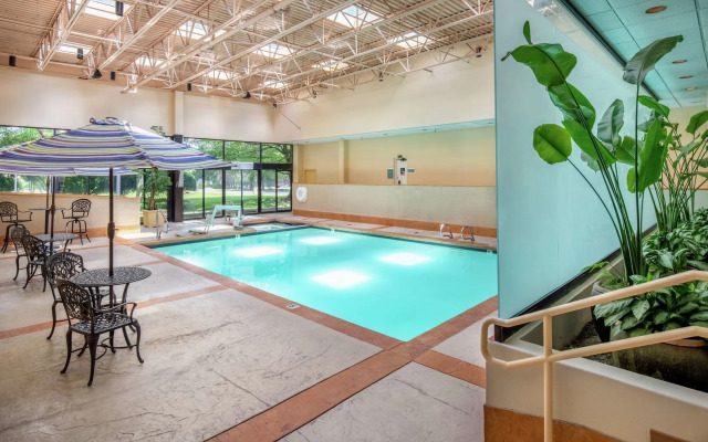 DoubleTree Suites by Hilton Seattle Airport - Southcenter