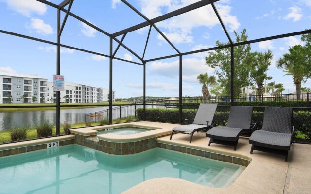 Lakeview 6BR Cozy Home Pool/spa,steps to Waterpark