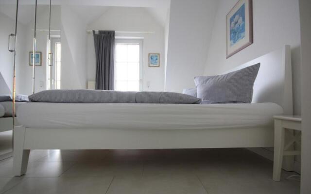 Ferienwohnung-6-im-Haus-Robbenplate-mit-Panorama-Meerblick