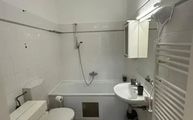 Comfy Apt Long Stay 5P Margareten