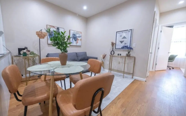 3 Bedroom Apartment Located In Manhattan