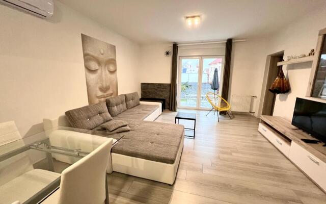 LTE Apartments