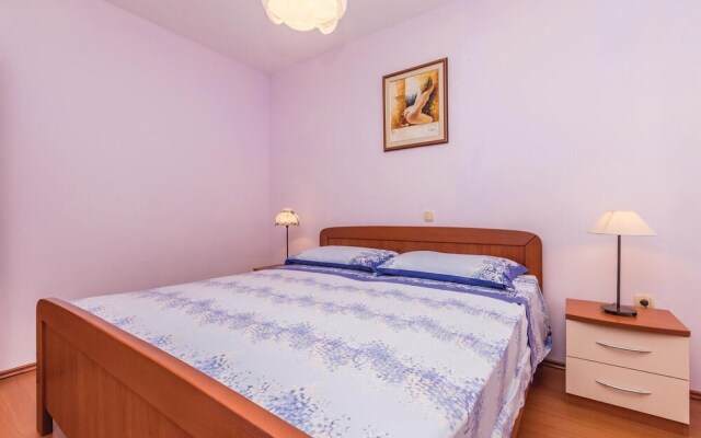 Amazing Home in Cizici With Wifi and 1 Bedrooms