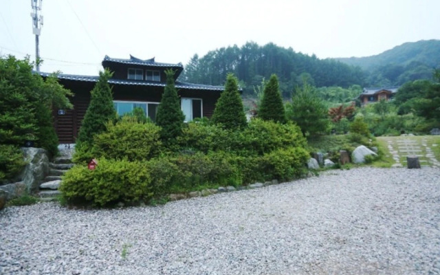 Yangpyeong Woorideul Pension