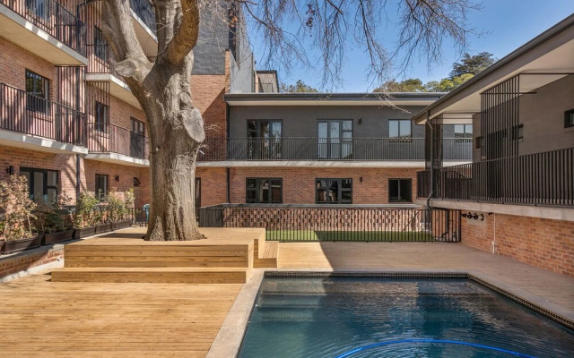 Hyde Park House Apartments