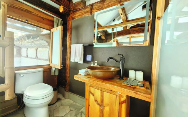 Jia Kedi Ancient House Cultural Homestay