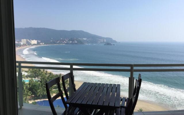 Bay View Grand Marina 1605 Sur
