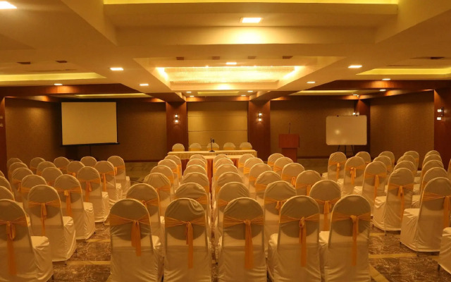 OYO Premium Vastrapur Lake