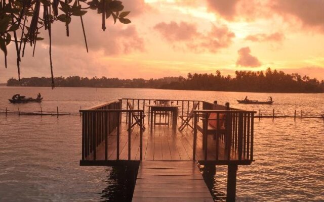 Bolgoda Lake Villa
