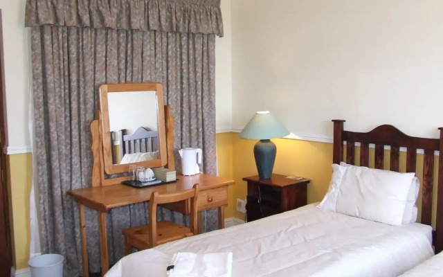 Inkwenkwezi Private Game Reserve