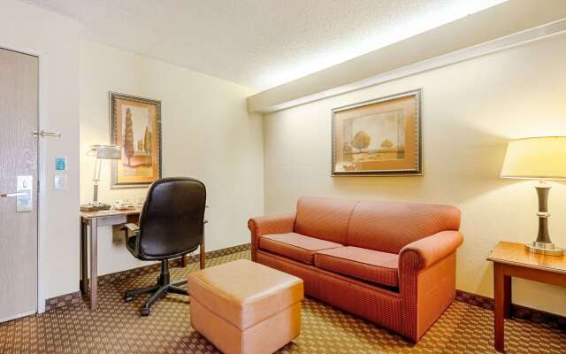 Quality Suites San Antonio Northeast