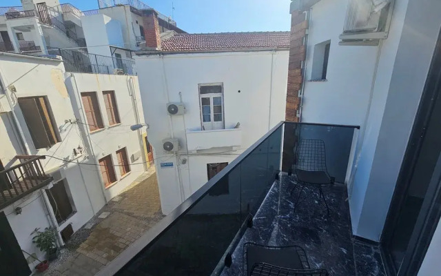 Cyprus harbour suites