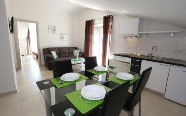 Apartments Dado Trogir