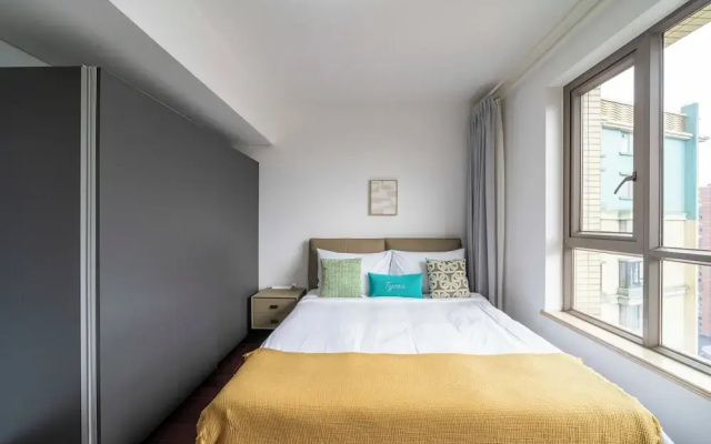 Tyms 2BR APT Hongqiao Yucui Garden