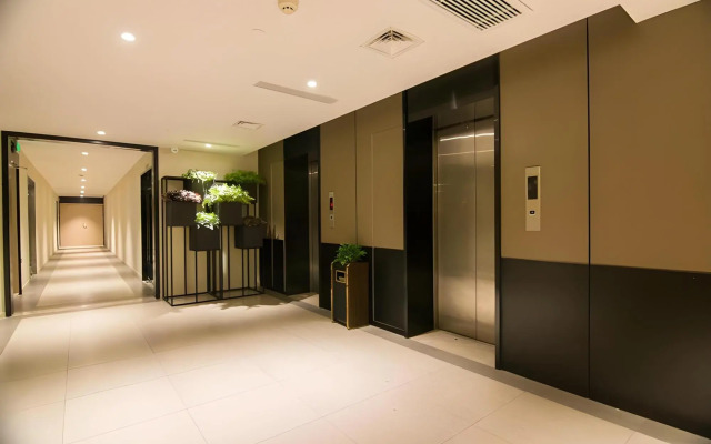 Homeinn Plus Hotel (Beijing Zhongguancun East Road)