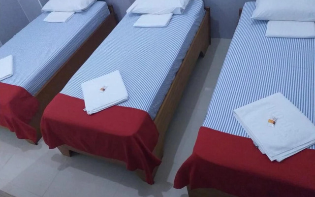 Mais Hotel Express