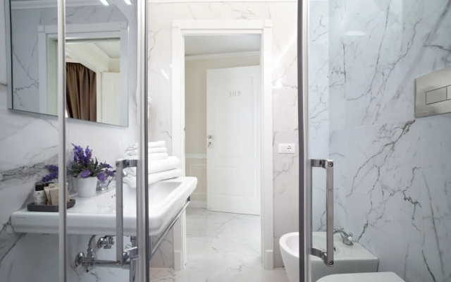 La Fontanina Suites