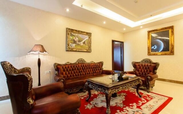 Junhong Hotel