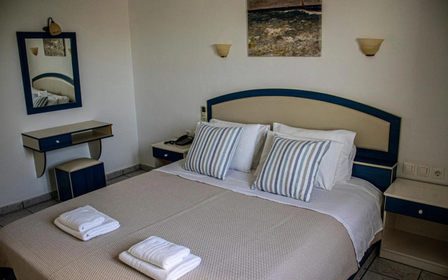 Castri Village Hotel