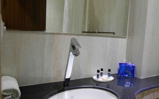 OYO 2166 Hotel KMahaveer