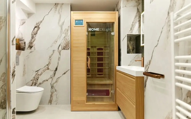 Lavie Maison Chic Sauna Hot Tub