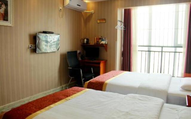 Bazhong Xinchen Business Inn