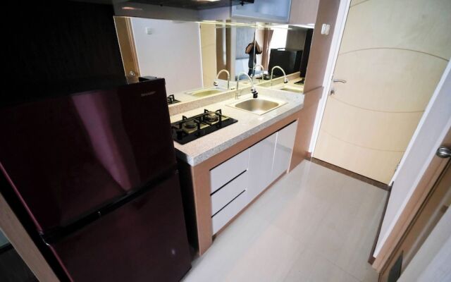 Spacious 2Br Combine Unit At Bale Hinggil Apartment